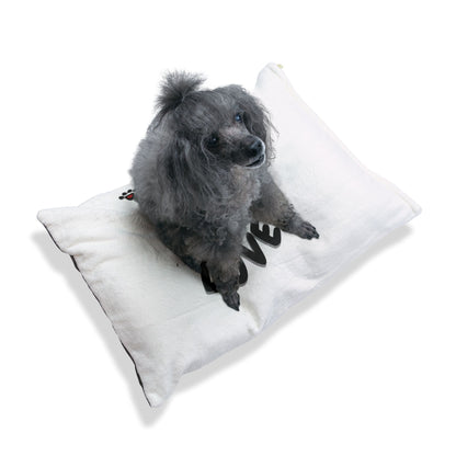 Paws2Love White Pet Bed